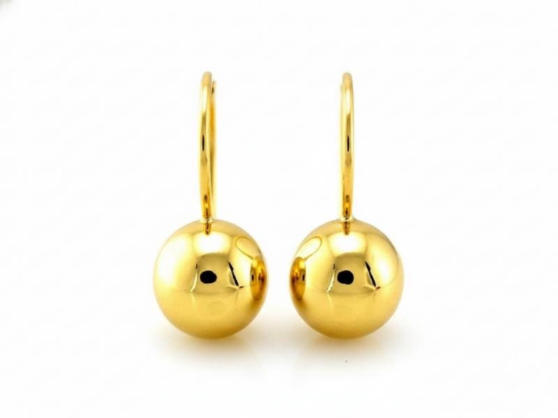 585 gold ball earrings on a classic shiny ball pattern 14 kt
