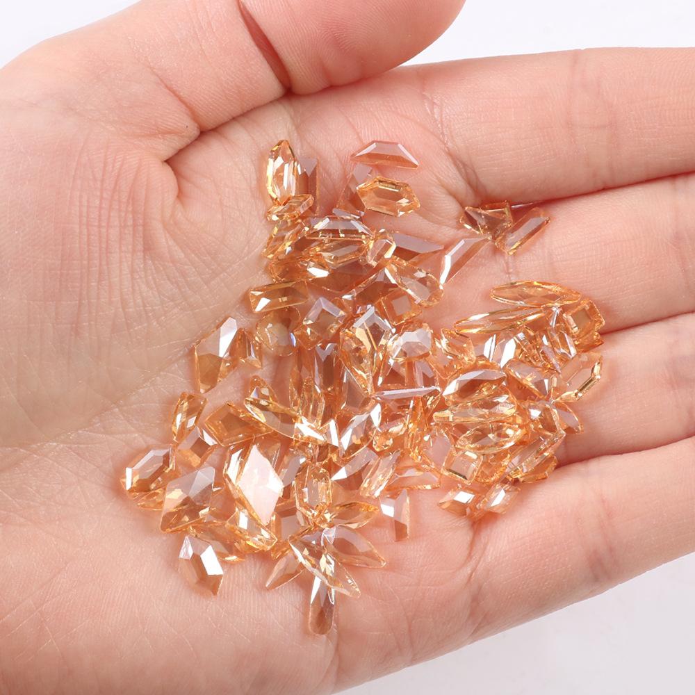 Нейл-арт Aurora Diamond, теплый эльф с тем же шампанским, плоский дно, бриллиант особой формы, смешанный со 100 интернет-знаменитостями, используемыми в нейл-арте