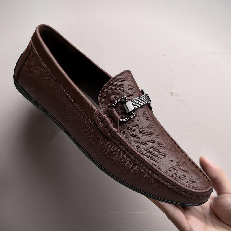 FashionClassic Men Comfortable Slip On British Style Shoes Male Casual Leather Shoes Men Wedding Dress Loafers Mens Lightweight Driving