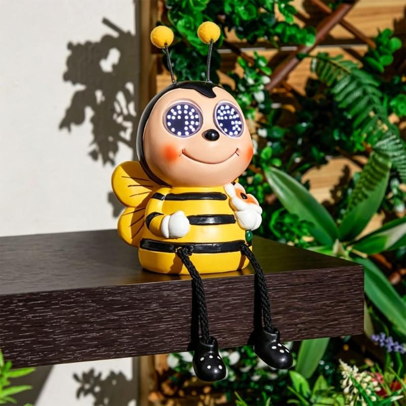 Weatherproof Resin Winking Animal Solar Light Garden Sculpture Winking Animal Light Statue for Yard Porch Balcony Ornament