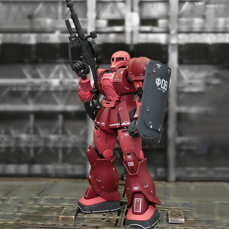 GTO 015 Char's Custom Old Type Red Zaku I HG 1/144 MS-05 Mech Assembly Model Kit Action Figures Desktop Decoration Doll Boy Toy