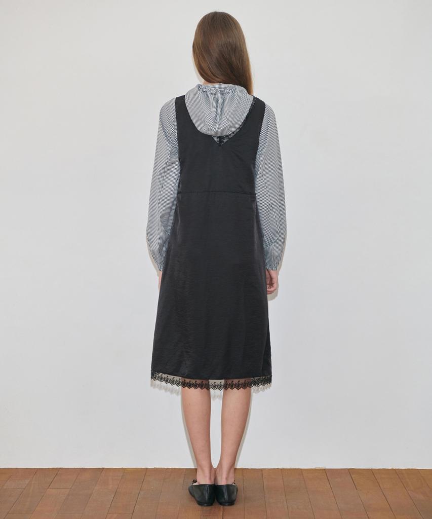 Sinun Silky Lace Slip Dress (Black)