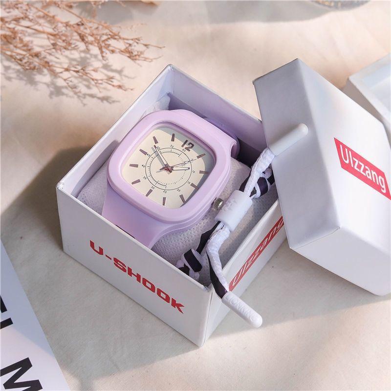 Fashion Women Watches Square Dial Pin Buckle Quartz Watch Women Luxury Ladies Electronic Wristwatches Silicone Female Clock Gift