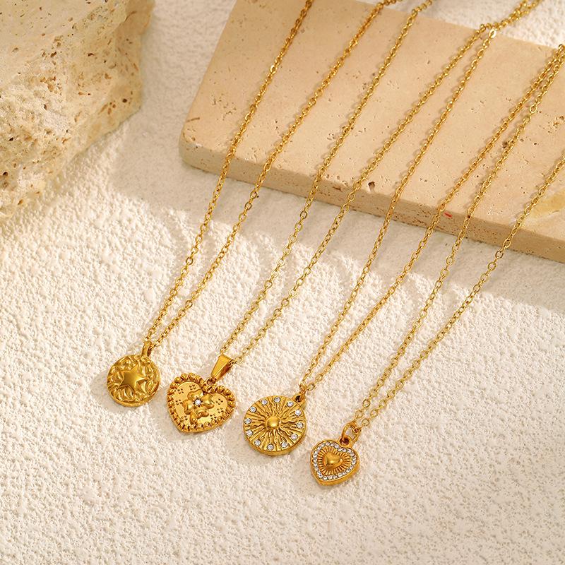 INS Style 18K Gold Stainless Steel Necklace For Women Luxury Premium Sweater Chain Tarnish Free Clavicle Chain Jewelry