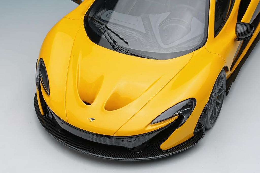 Make up EIDOLON Scale McLaren P1 2013 Volcano Yellow Finished Model EML149A 1/18