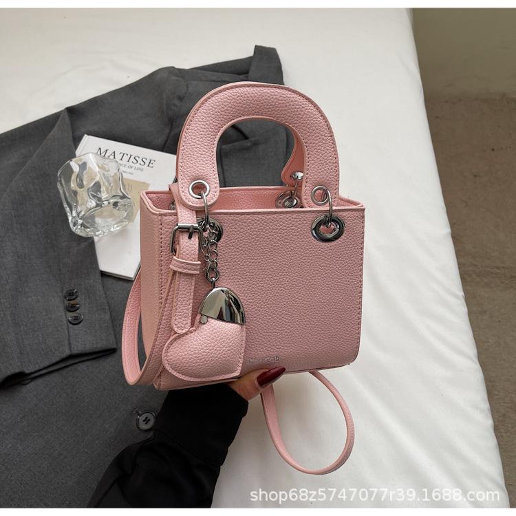 High-end Handbag Bag Women's 2025 Summer New Niche Design Dai Fei Bag Fashionable and Versatile One-shoulder Crossbody Bag