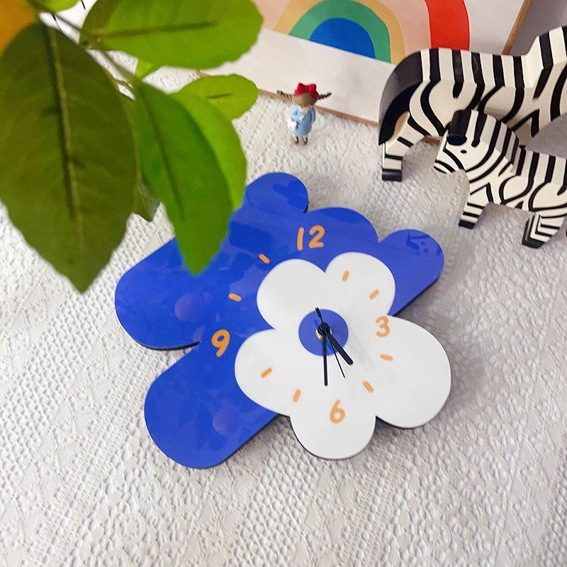 Простые и креативные мультяшные художественные часы с цветами, бесшумные настенные часы для гостиной и столовой, милые часы для цветочного магазина