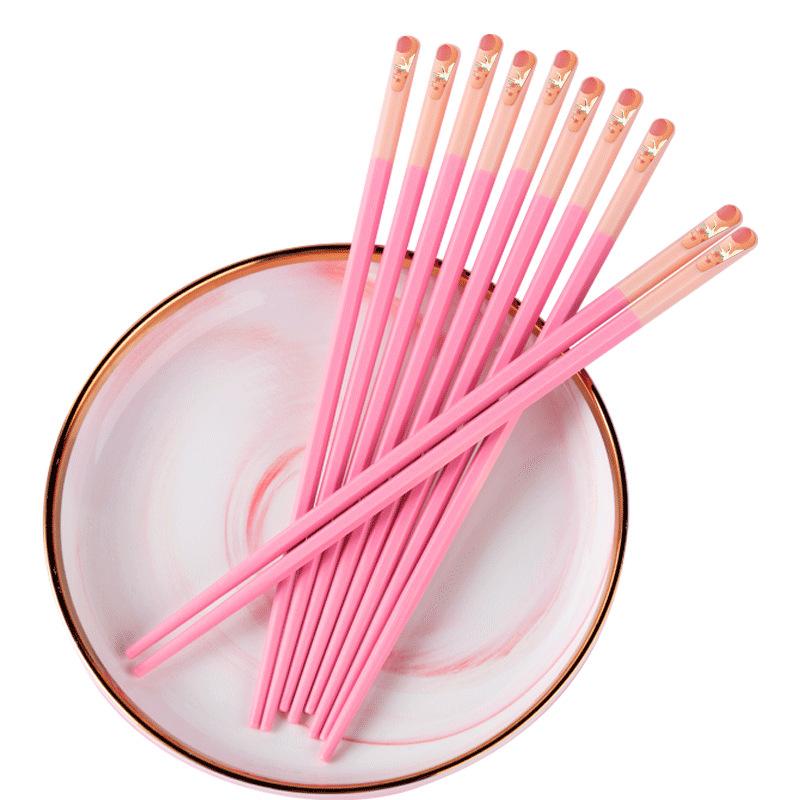 5 Pairs High Temperature Resistant Non-slip Japanese Sakura Chopsticks Household Reusable for Sushi Hashi Food Sticks Tableware