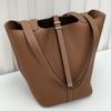 2025 New Style Top Layer Cowhide Genuine Leather 26 Large Size Single Compartment Tote Bag Gold Buckle Fashionable Tassel Batch Release