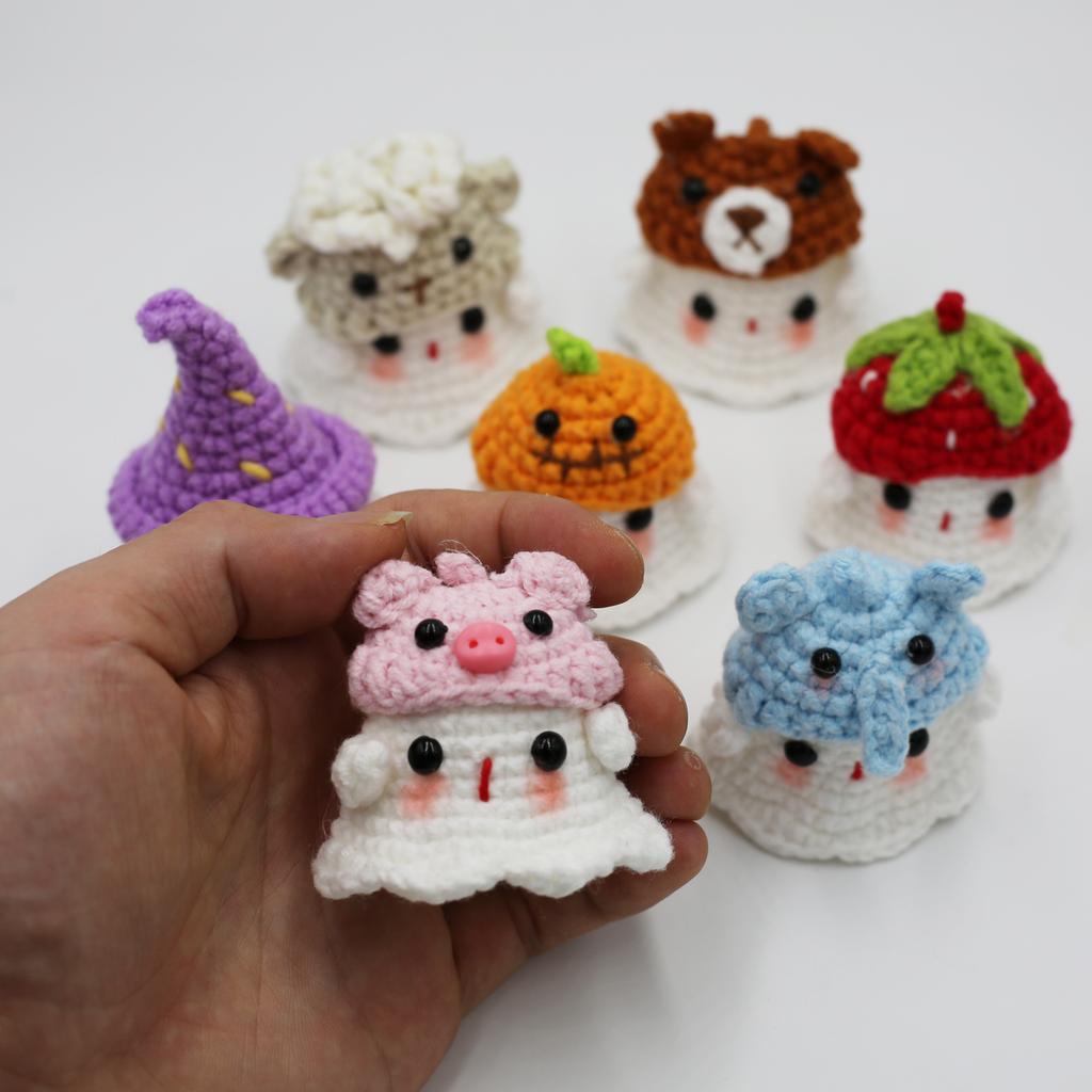 Creative Crocheted Little Ghost Hand Woven Pendants Halloween Decoration Handmade Yarn Crochet Bag Key Pendant Gift Home Decor