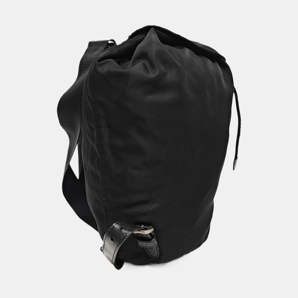 [Pre-Owned] Triangle Logo Nylon Backpack Small - Very Good #UPHT5X