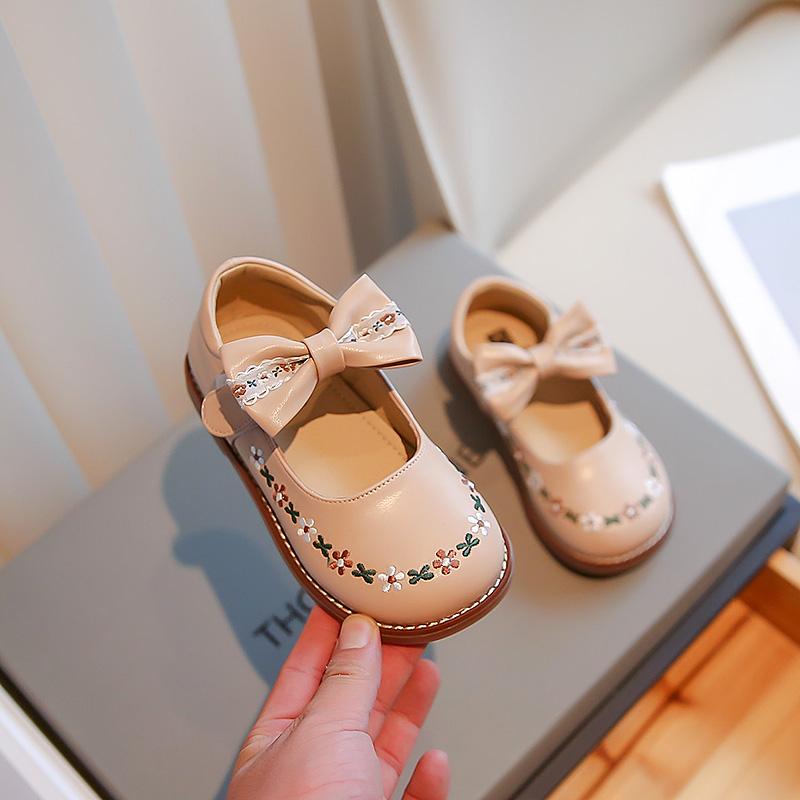 2024 Новые Простые Нескользящие Кожаные Туфли для Девочек Дропшиппинг Бант Круглый Носок Корейский Стиль Простые Детские Модные Повседневные Туфли На Плоской Подошве