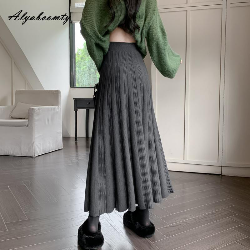 Elegant Fashion Autumn Winter Women Midi Skirt Elastic Waist Beige Grey Black Knitted Skirt Knitting Pleated Warm Skirts Womens