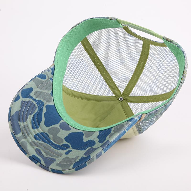 Trucker Hats With Logo Embroidery Printing 5 Panel Camo Trucker Cap Pre-curved Brim Print Mesh Hat