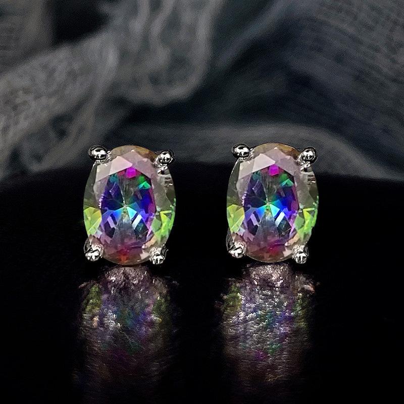 Trendy and Simple Four Claw Oval White Zircon Earrings, Classic and Versatile, Small and Compact Women's Zircon and Accessories