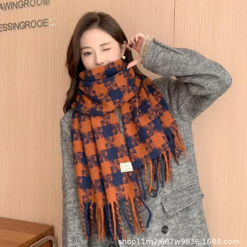 Elegant Korean Style Winter Tassel Plaid Scarf - Warm Versatile Shawl for Couples
