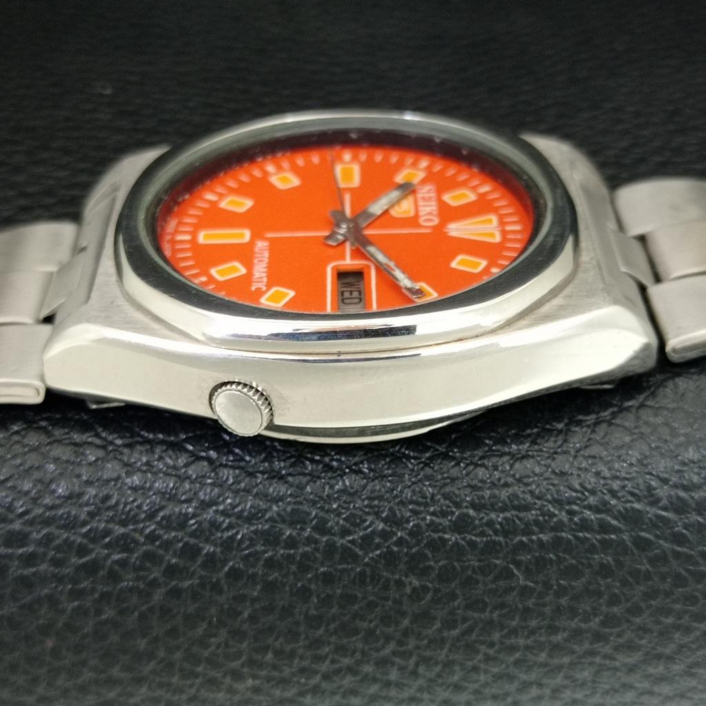 ОРИГИНАЛЬНЫЕ ВИНТАЖНЫЕ АВТОМАТИЧЕСКИЕ ЧАСЫ SEIKO 5 7009A ЯПОНИЯ МУЖСКИЕ ОРАНЖЕВЫЙ ЦИФЕРБЛАТ a708437-1