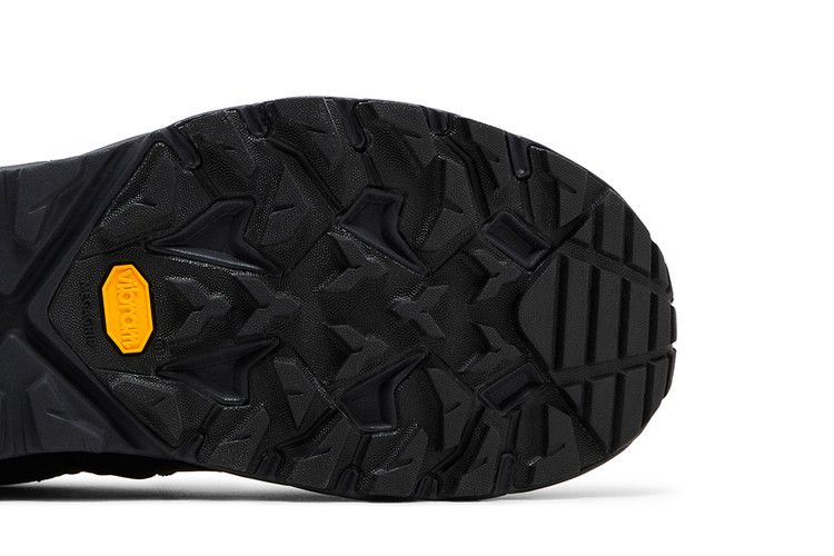 HOKA Anacapa Breeze Low 'Triple Black'