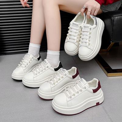 Женская обувь – Кроссовки