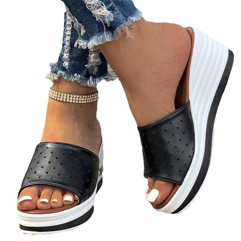 Большие размеры Модные женские тапочки на танкетке с платформой 2024 Новые удобные босоножки с открытым носком Легкие пляжные шлепанцы на покатом каблуке