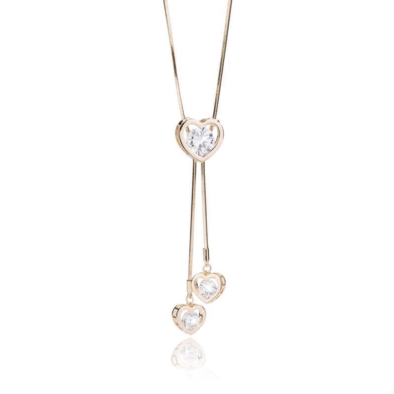 Temperament Love Sweater Chain Fashionable Long Peach Heart Necklace Autumn And Winter Versatile Pendant