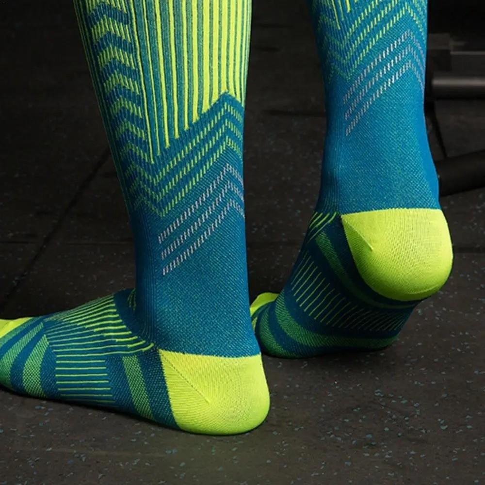 1Pair Breathable Sports Compression Socks Knee High Cycling Socks Fitness Long Leg Socks Cycling