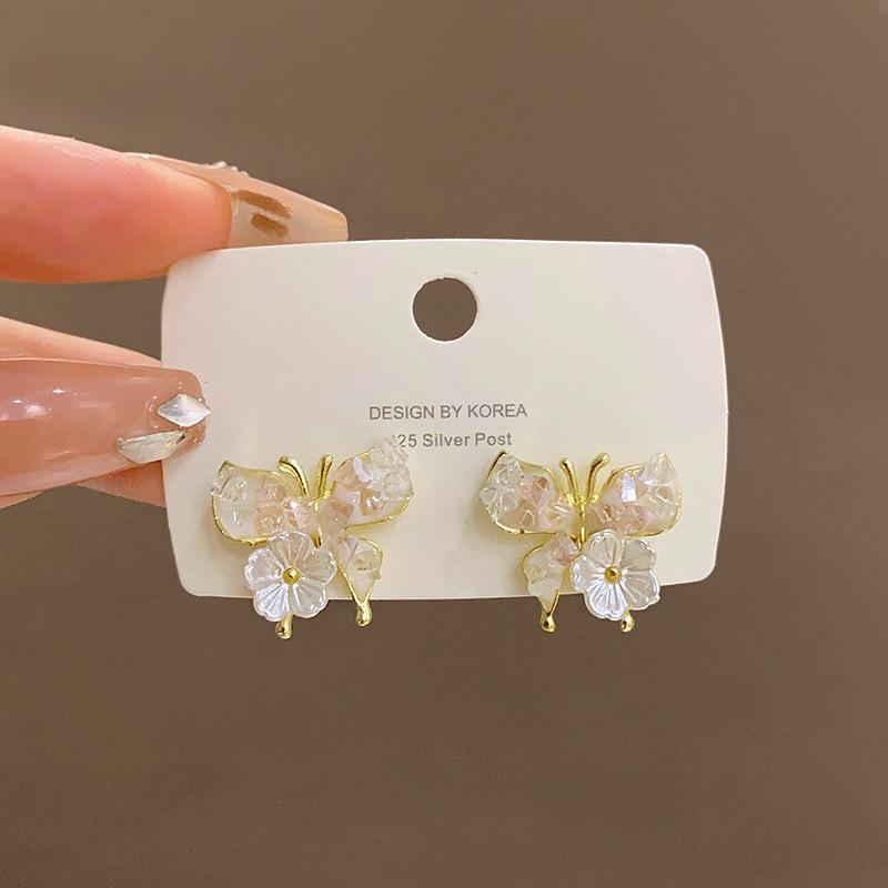 Summer super fairy crystal butterfly earrings female wind in niche temperament fairy stud earrings Korean high-end ear jewelry