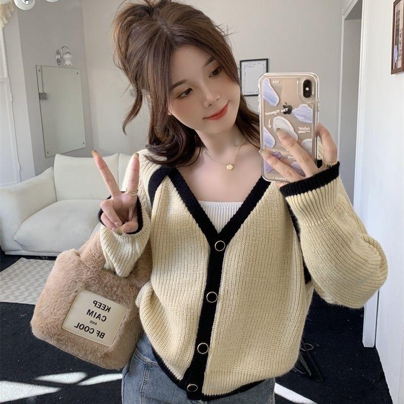 Маленький дизайн вязаный кардиган женский 2022 осень с длинным рукавом однотонный повседневный мягкий восковой цвет контрастный свободный свитер кардиган пальто