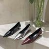2025 Новые женские туфли-лодочки с острым носком, туфли на каблуке-рюмочке, модельные туфли серебристого цвета, офисные туфли для работы для женщин, черные, весна-осень