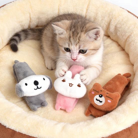 Милая Плюшевая Игрушка с Кошачьей Мятой Очаровательная Собака Медведь Кролик Кукла Стимулирующая Игрушка для Кошек для Кусания Пинания Веселая Износостойкая Игрушка для Котят и Взрослых Кошек