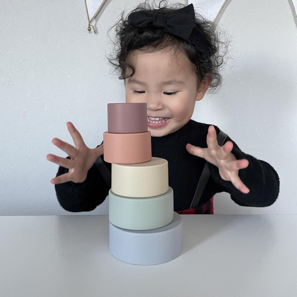 Fika Stacking Cups, Silicone, Dishwasher and Boiler Safe, Meets Food Sanitation Standards, Muted Colors, Supervised by a Kobe-based Nursery Teacher