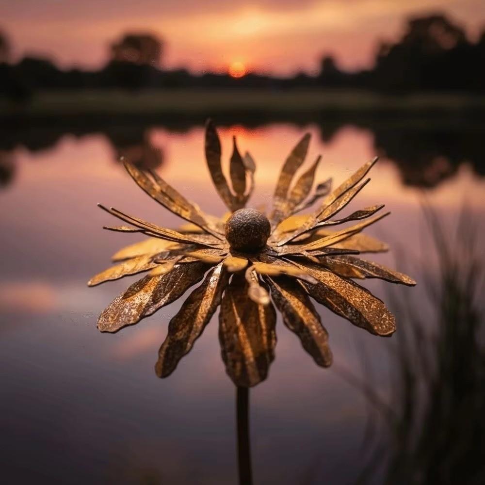 Rust-Resistant Flower Garden Stake Rustic Lawn Ornament Forest Style Flower Decoration Patio
