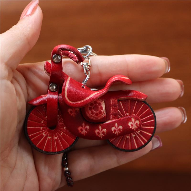First Layer Cowhide Mini Motorcycle Keychain Pendant Creative Personalized Locomotive Bag Accessories Cute Little Gifts