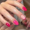 Короткие Овальные Накладные Ногти с Французским Маникюром 24 шт. Розово-Красные в Горошек Глянцевые Press On Ногти с Кружевной Деталью и Акцентами в Виде Бантиков