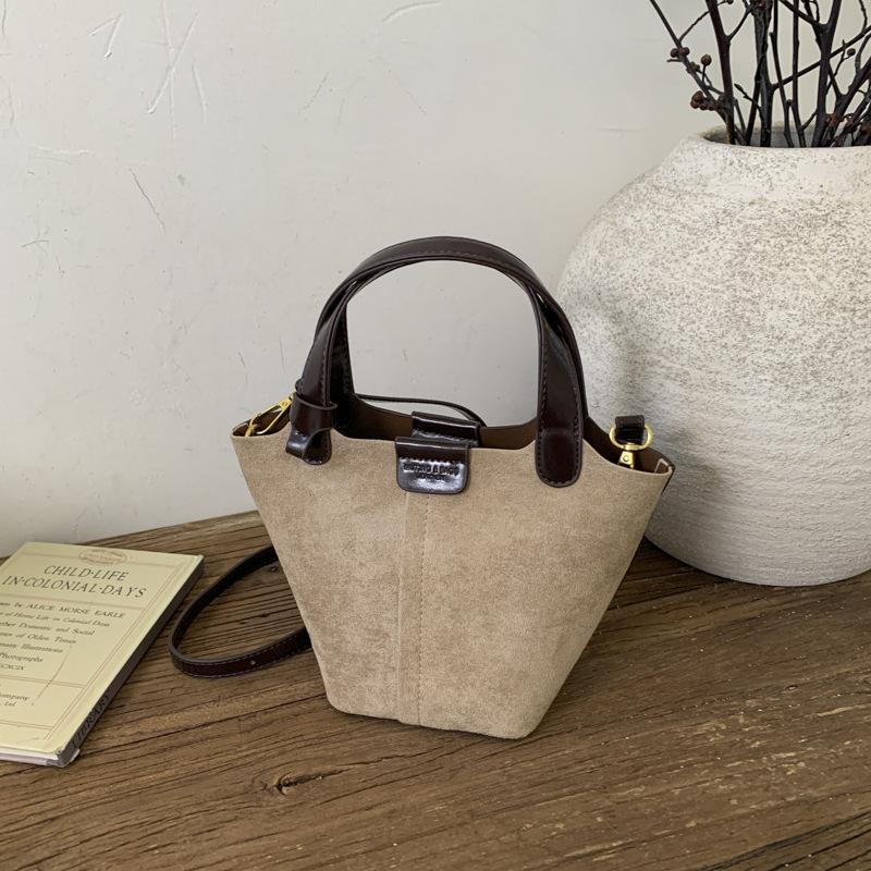 Премиальный ретро маленькая сумка женская 2025 новая мода универсальная сумка-мессенджер популярная сумка-тоут сумка-ведро