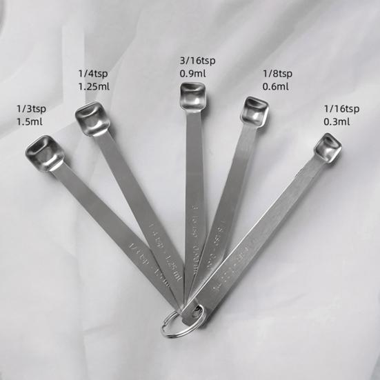 5Pcs Stainless Steel Measuring Spoons Set Square Mini Measuring Spoon Spice Spoons Dosing Spoons for Kitchen Home Cooking