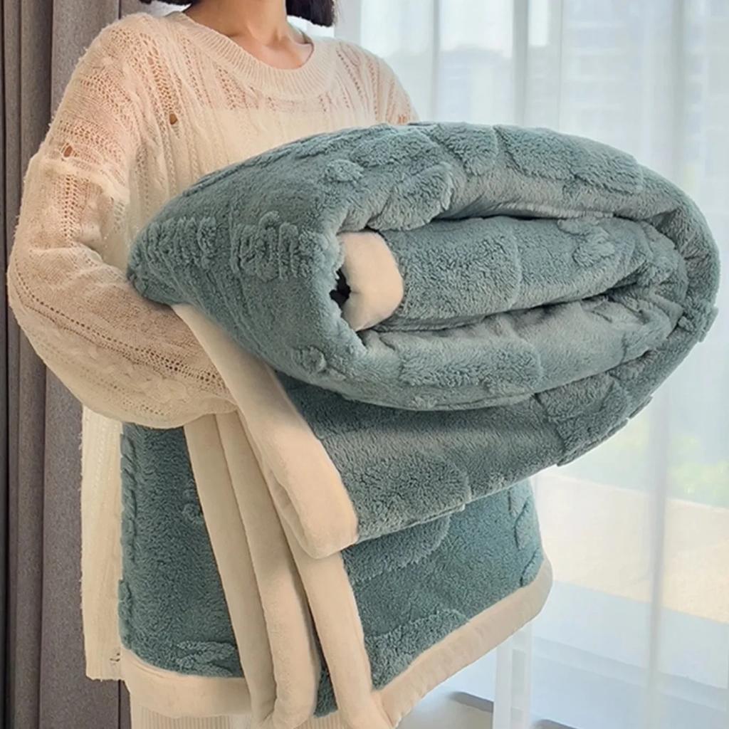 1PC New Winter Blanket for Bed Soft Fluffy Sofa Blankets Warmth Cozy Four-season Versatility Blankets for Beds Sofa Nap Blanket