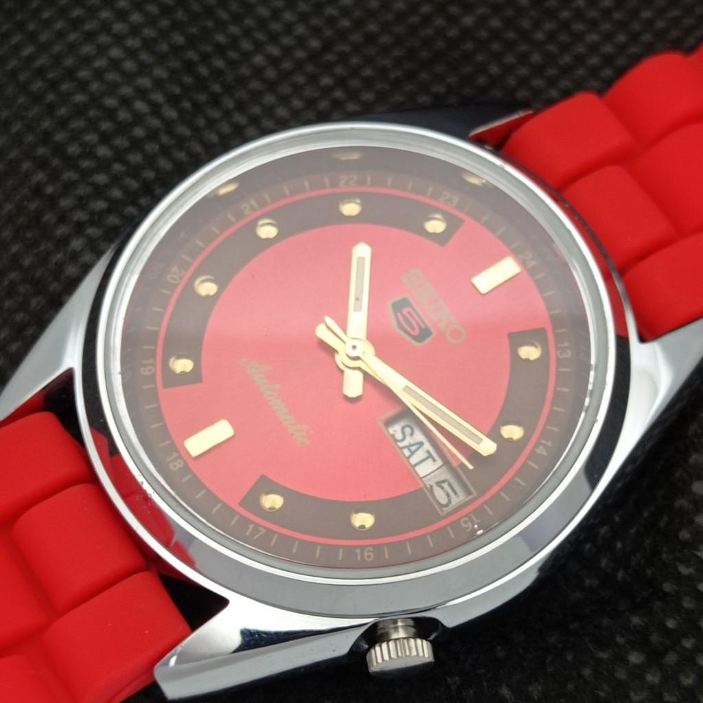 ВОССТАНОВЛЕННЫЕ ВИНТАЖНЫЕ МУЖСКИЕ ЧАСЫ SEIKO 5 AUTOMATIC JAPAN D/D RED 593a-a311236-9