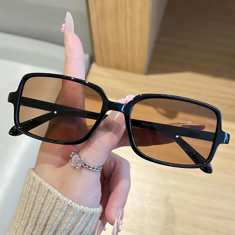 New Korean version simple square sunglasses for men and women fashion trend UV resistant outdoor sunshade sunscreen glasses