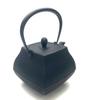 Ichiudo Nanbu Ironware Small Iron Stone Garden Sekitei Kettle, Design, 0.8L - -