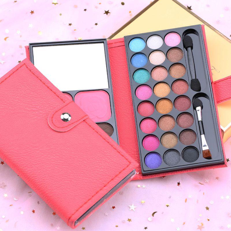 Makeup Box  Pearlescent Blush  Red Lips  Mud Eyebrows  Powder Compact  Eyeshadow Palette  Stage Performance on Children's Day