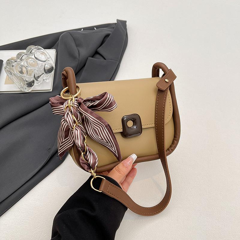 Popular Solid Color Simple 2025 New Trendy Silk Scarf Large Capacity Korean Version Crossbody Texture Underarm Shoulder Small Square Bag