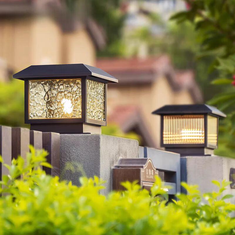 Outdoor Waterproof Solar Pillar Lights