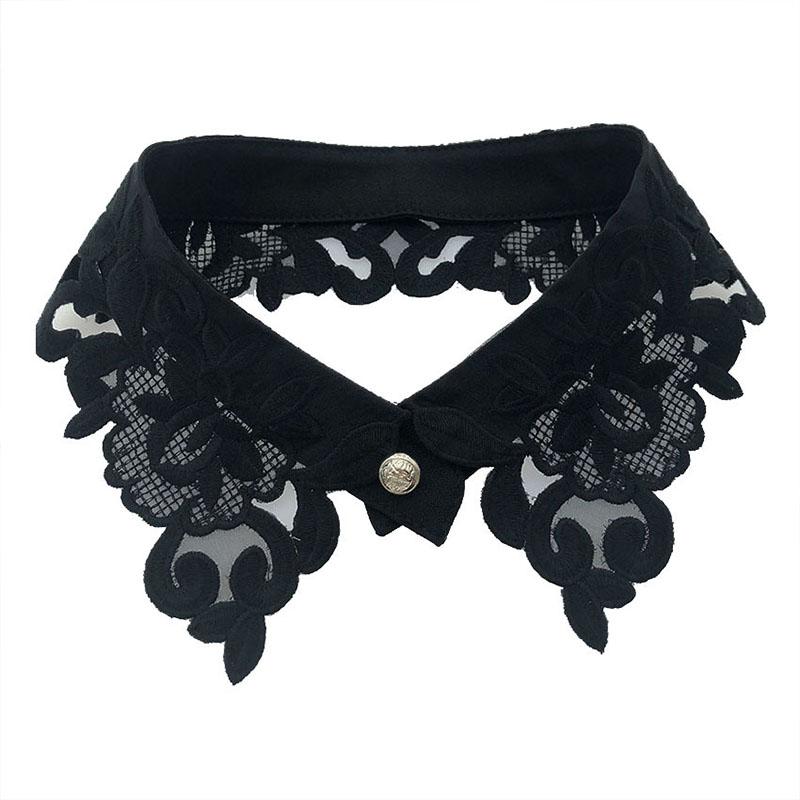 Lace Fake Collar Tie Women White Hollow Detachable Collar Lapel Shirt Blouse Top False Collar Woman Necklace Clothes Accessory