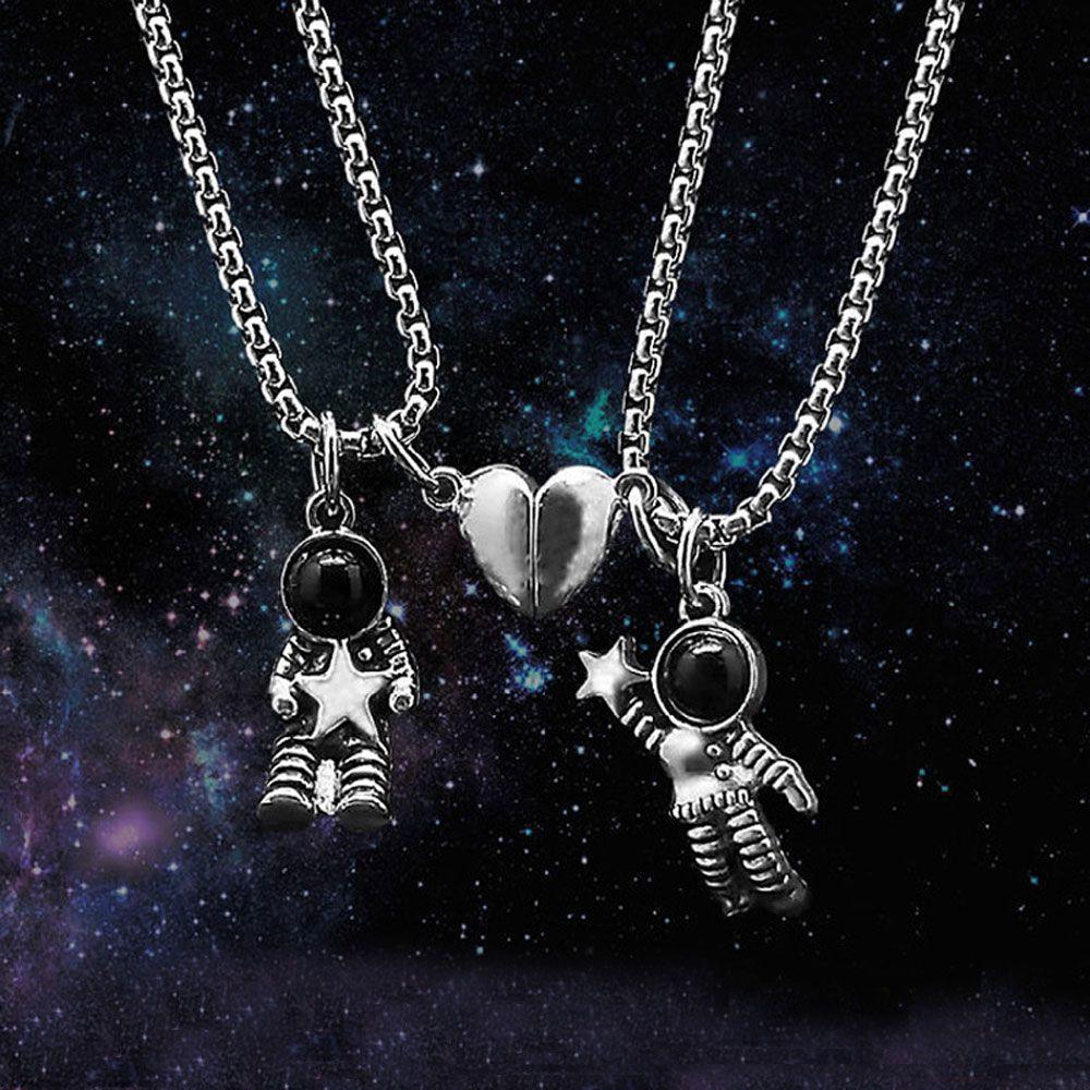Fashion Creative Magnetic Silver Color Friendship Jewelry Star Couple Necklaces Spaceman Pendant