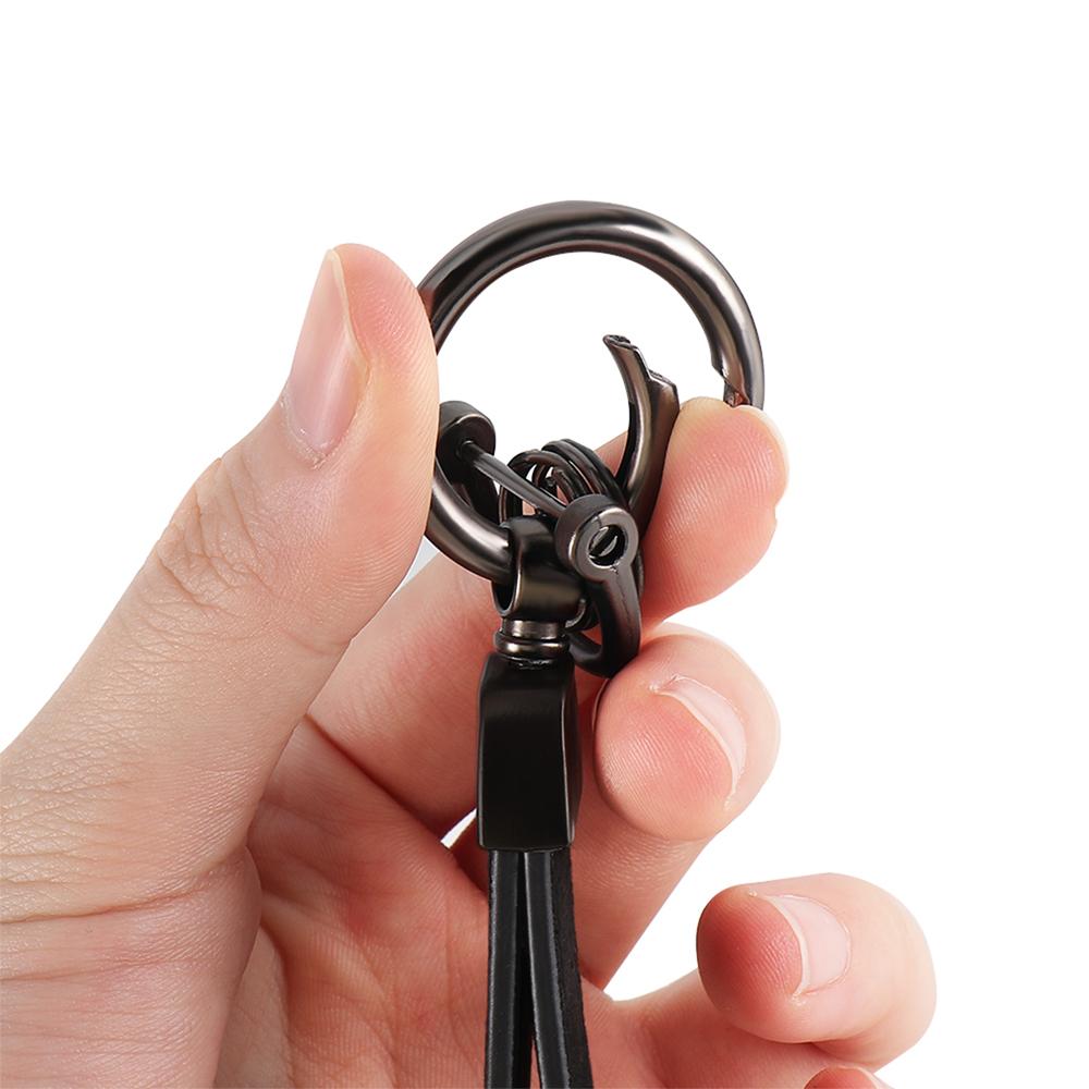 UENT8 Leather Car Keychain Key Chain Ring Pendant Styling Accessories For Ford Ranger Focus 3 Taurus Kuga Mustang Mondeo Fusion Escort