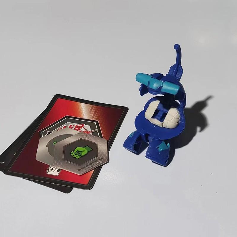 Настольная игра Bakugan Battle Brawlers с прозрачными фигурками и множеством персонажей