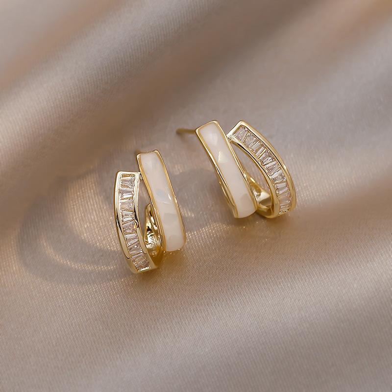 Новые изысканные роскошные маленькие серьги с цирконием для сексуальных женщин, модные корейские украшения, необычные серьги в стиле минимализма для вечеринок для девочек