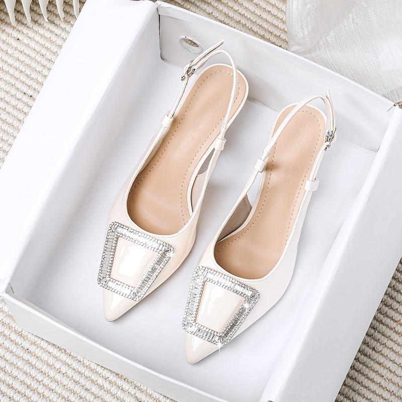 Модные французские сандалии для женщин Лето 2025 Бриллиантовый острый носок Тонкий высокий каблук Женская обувь Большой размер Женские сандалии 41 42 43