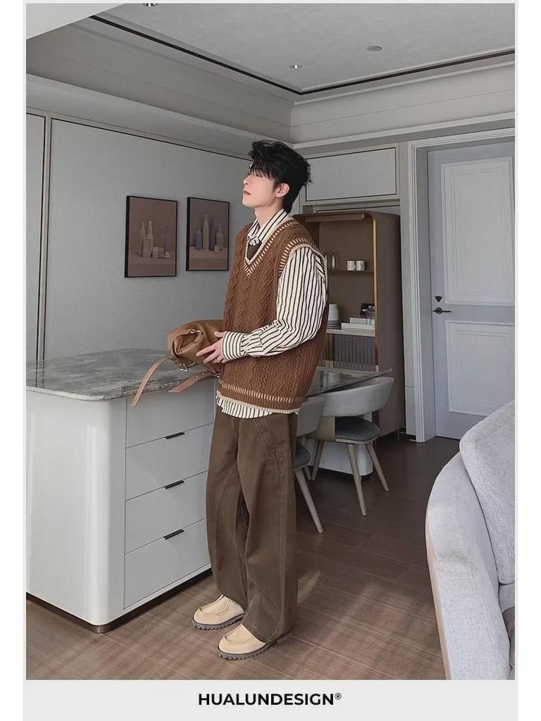 Мужской повседневный трикотажный жилет в студенческом стиле с V-образным вырезом - свитер свободного кроя в корейском стиле на осень/зиму